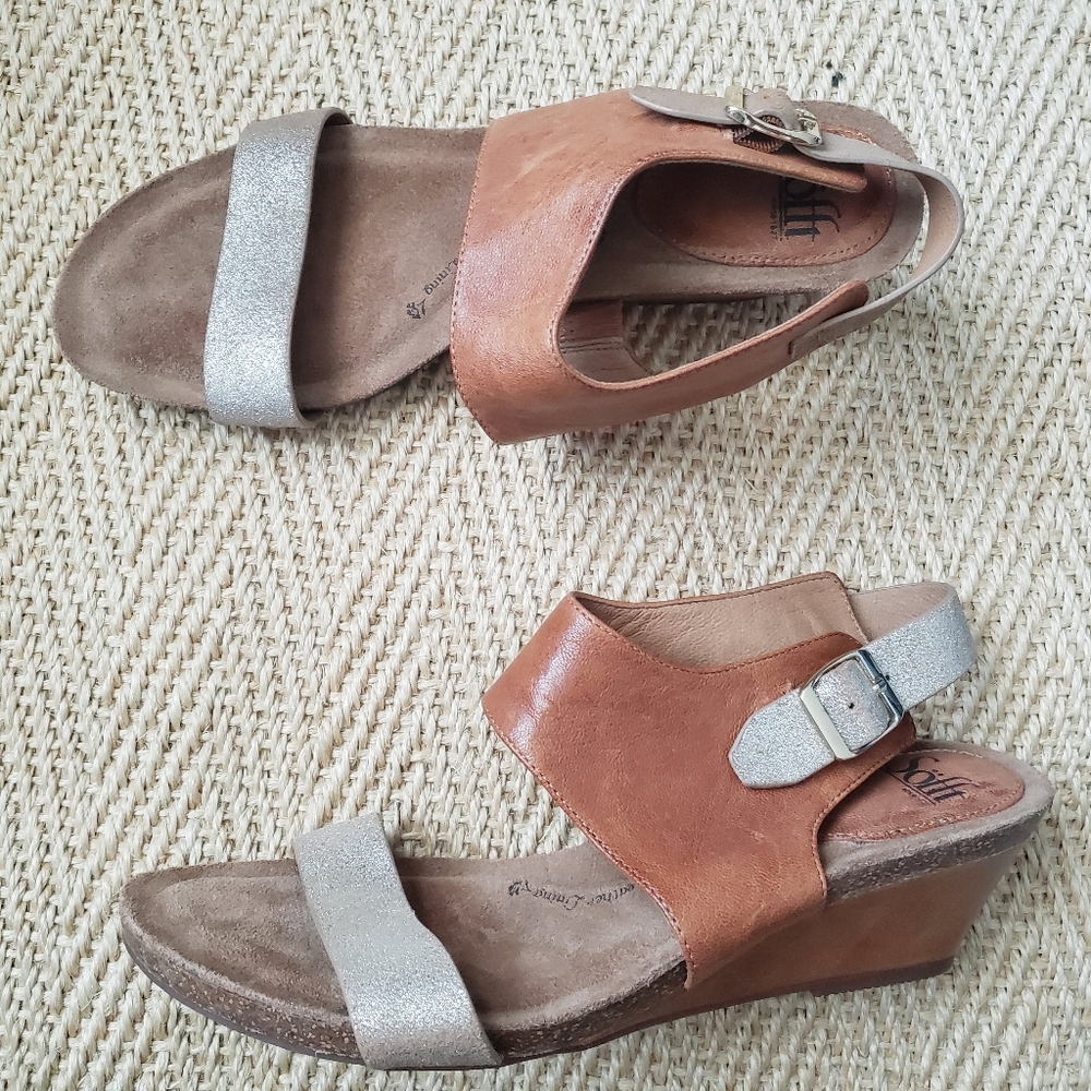 Sofft Vanita Brown Wedge Sandals sz 10